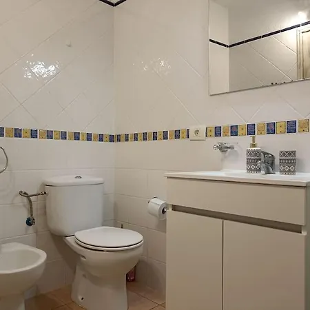 Appartamento Diamantes Home, Cristianos, Heated Pool & Aircon *