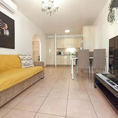 Diamantes Home, Cristianos, Heated Pool & Aircon Arona (Tenerife)