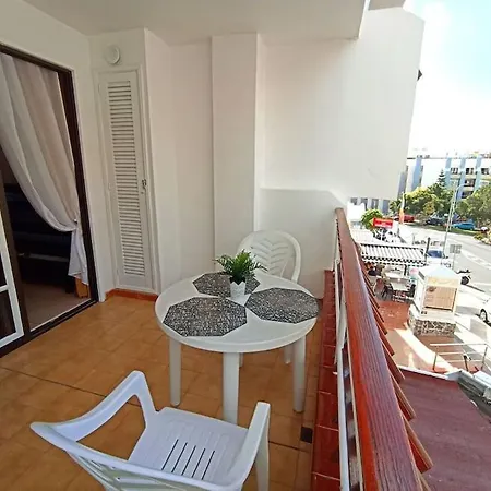 Diamantes Home, Cristianos, Heated Pool & Aircon * Arona (Tenerife)