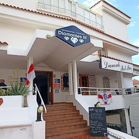 Diamantes Home, Cristianos, Heated Pool & Aircon